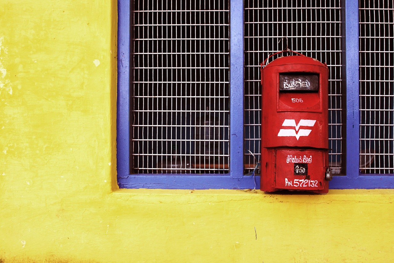 Post Box Mail Delivery Shipping Postal Paper, photo By sridutt2